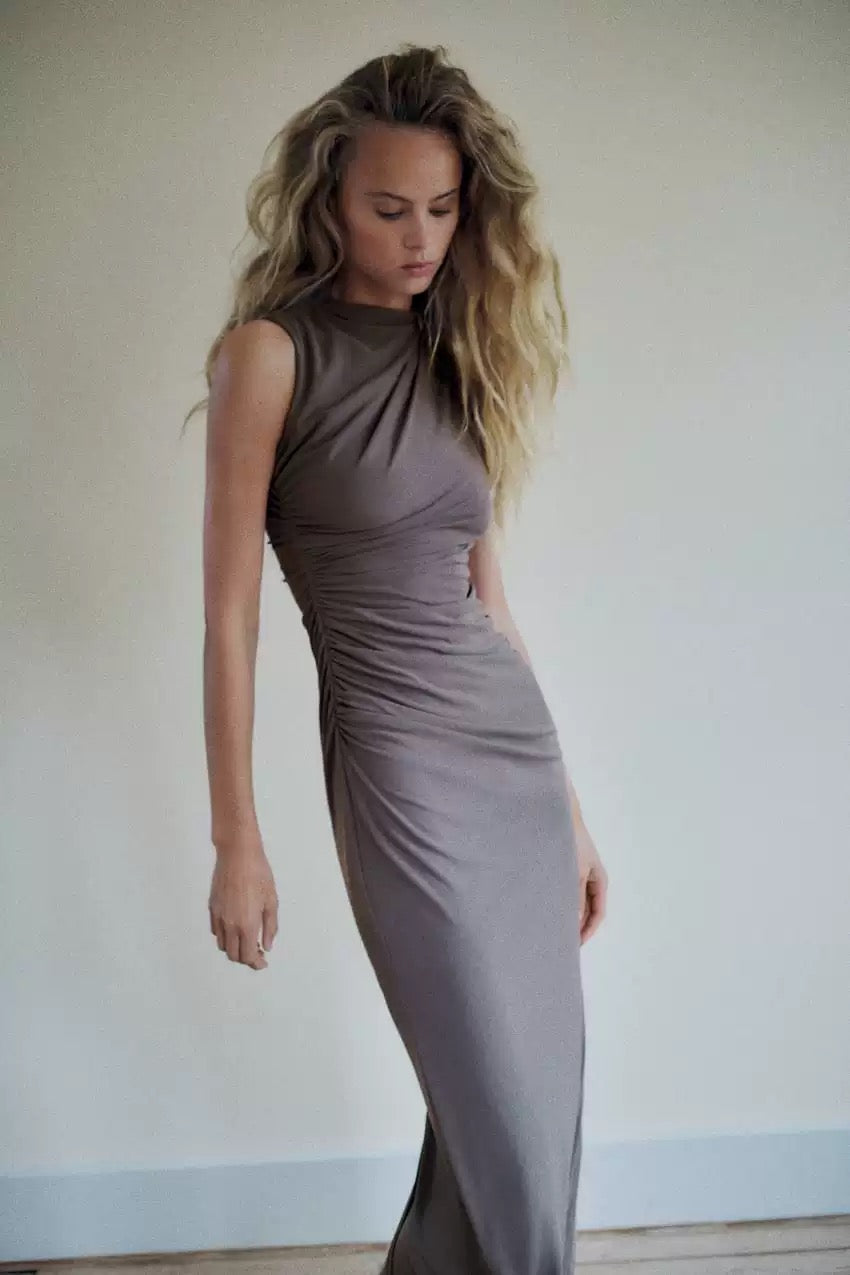 Jules Bodycon Slit Dress