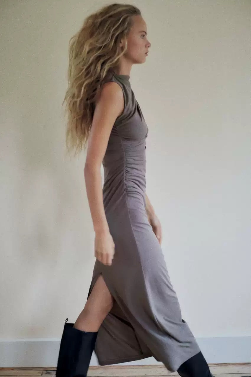 Jules Bodycon Slit Dress