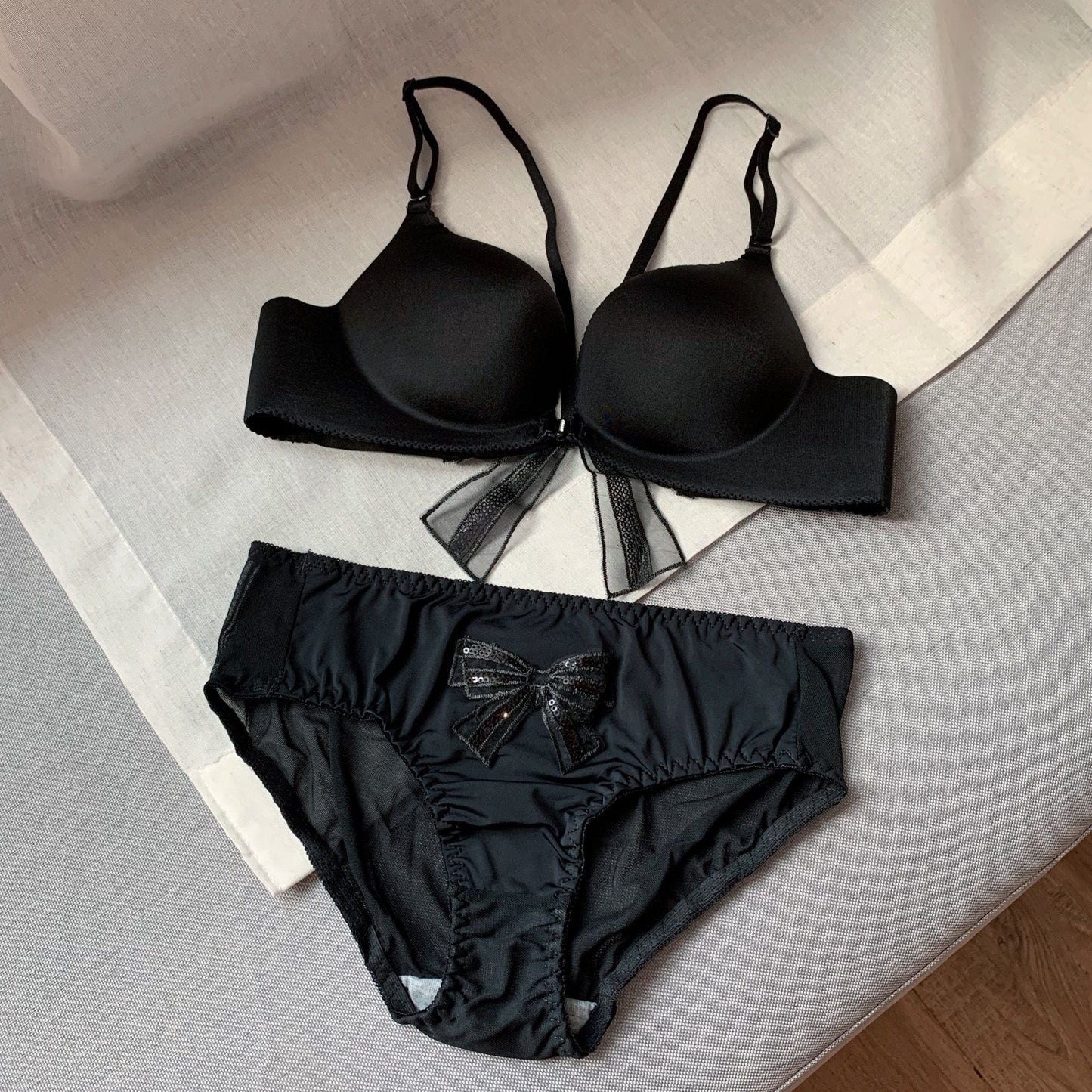 Sequin Back Bow Bra