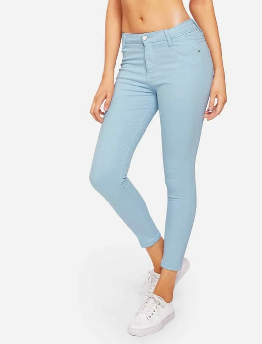 Light Wash Skinny Jeans