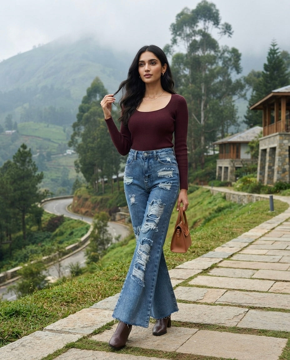 Aya Ripped Jeans