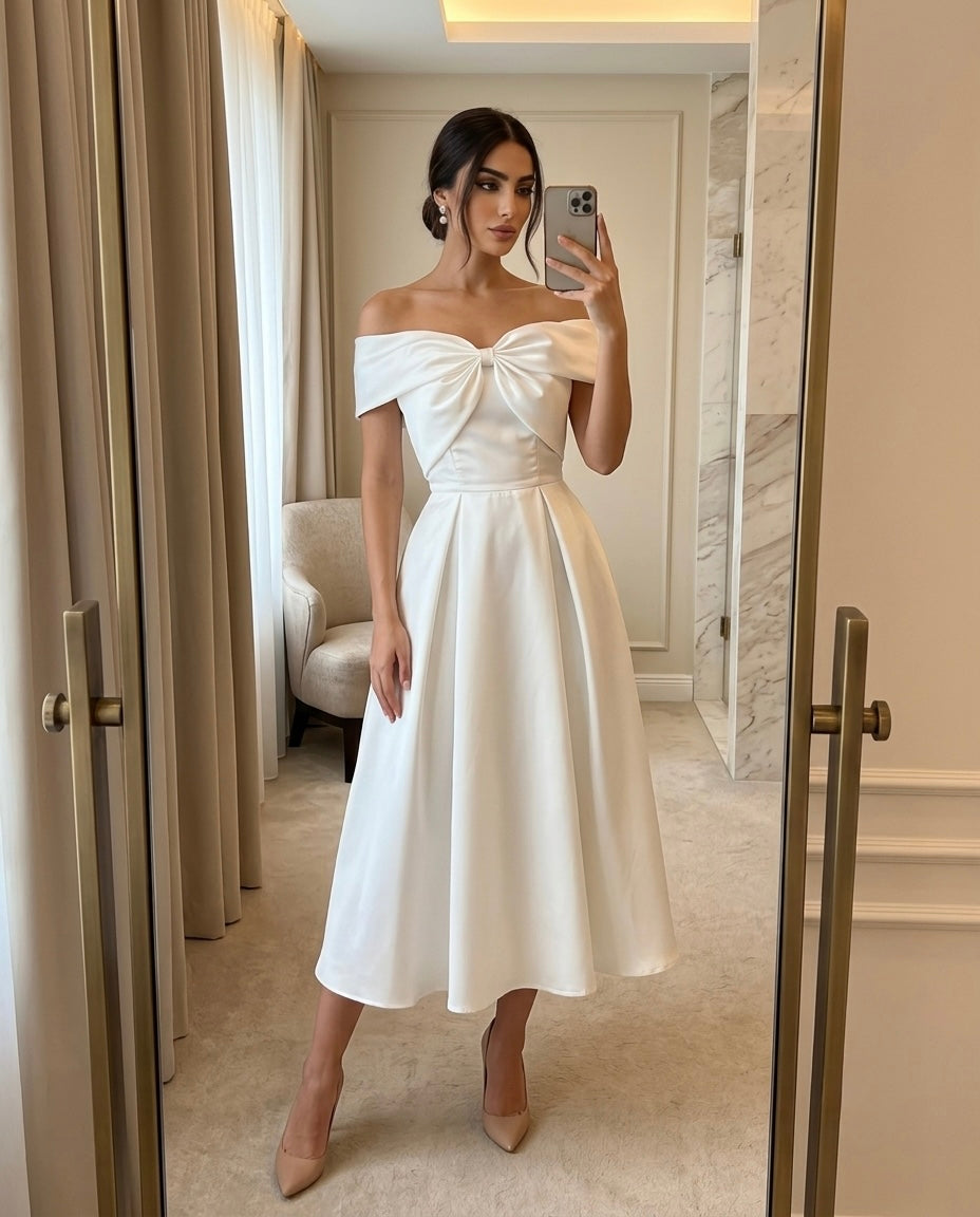 Oyester Bow Tube Dress