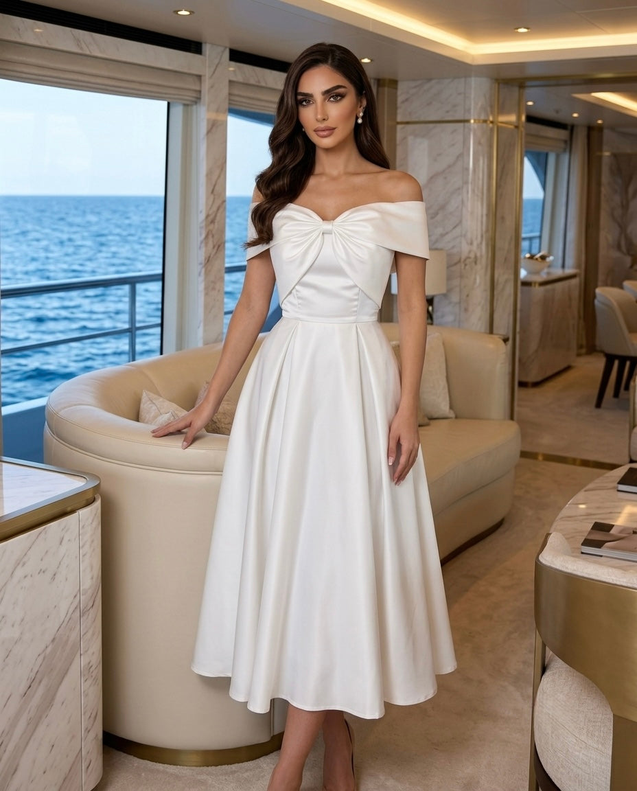 Oyester Bow Tube Dress