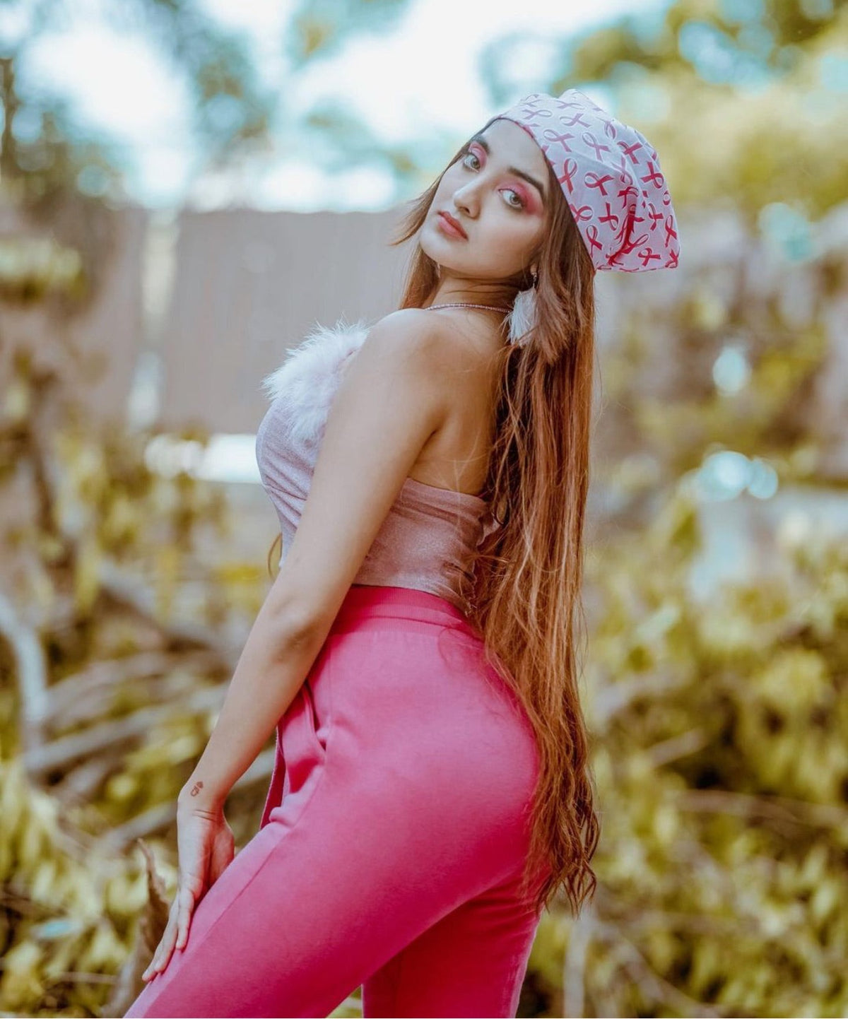 Original Picture of Valentina Fur Crop Top