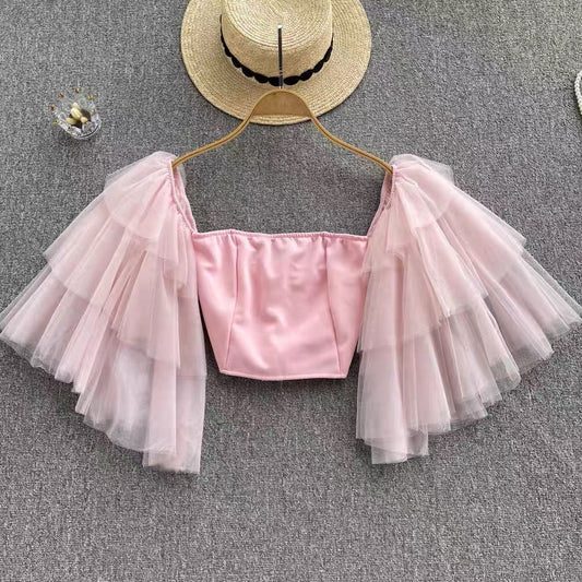 Heromine Ruffled Crop Top