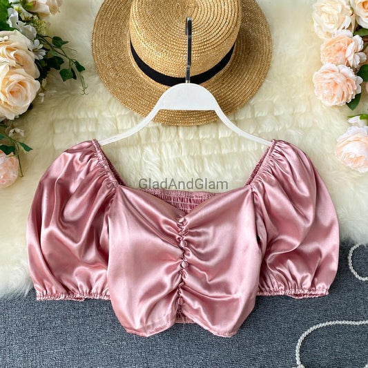 pink top